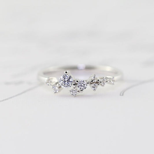 Scattered Round Cut Sterling Silver Weeding Band Ring